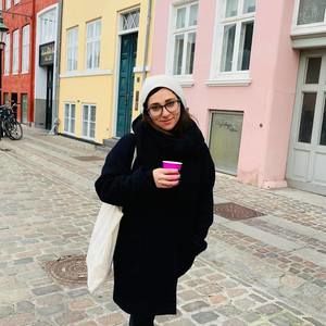 Meet your Posher, Carly